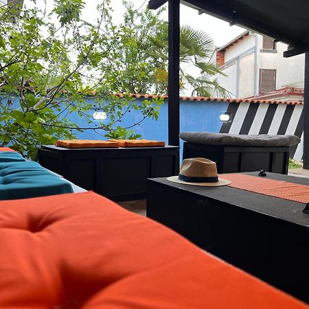 Blue Orange Lake Hostel Ohrid Exteriör bild